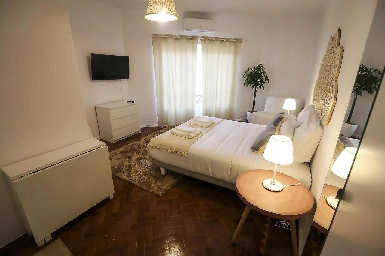 67 Suites Lisbon Guest house